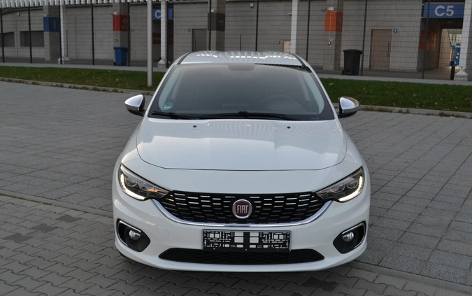 Fiat Tipo cena 54900 przebieg: 106000, rok produkcji 2020 z Płock małe 781